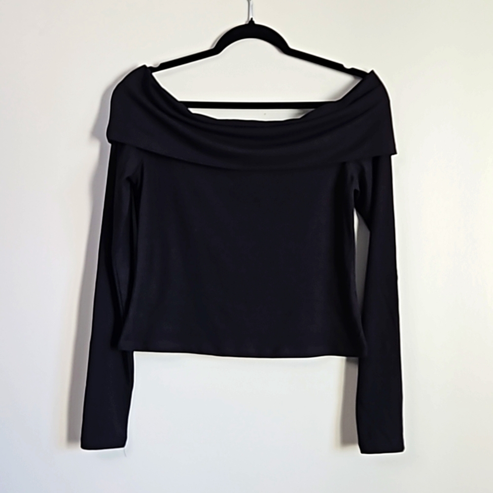 H&M Off The Shoulder Top